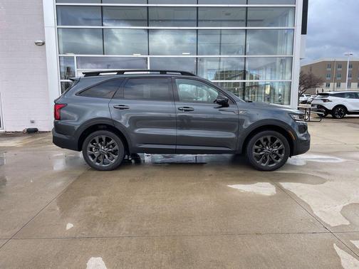 2023 Kia Sorento EX