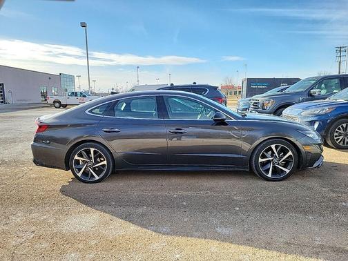 2021 Hyundai SONATA SEL Plus