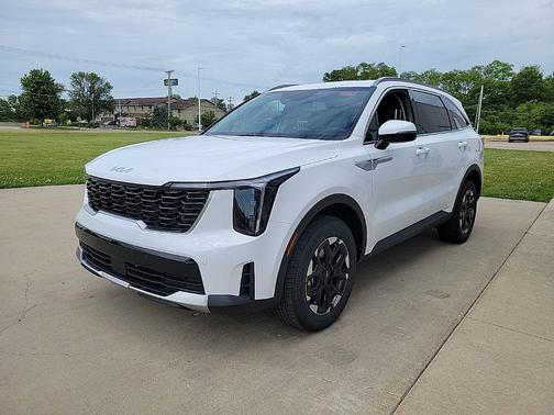Glacial White Pearl 2026 Kia Sorento S
