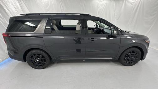 Panthera Metal 2026 Kia Carnival SX Prestige