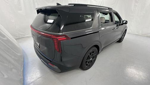 Panthera Metal 2026 Kia Carnival SX Prestige