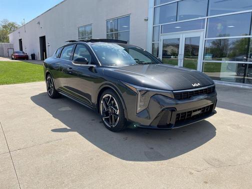Interstellar Gray 2026 Kia K4 GT-Line