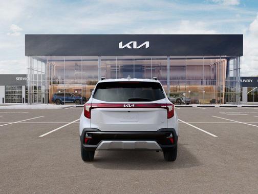 Snow White Pearl 2026 Kia Seltos EX