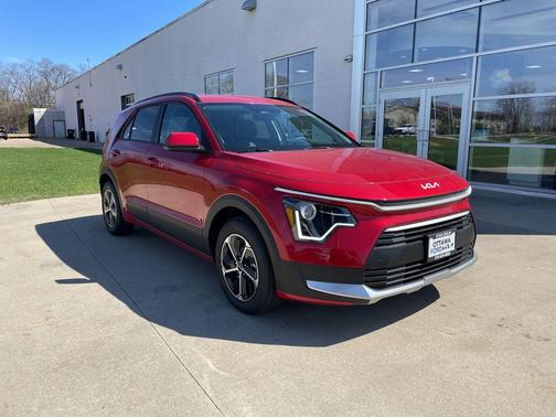 Runway Red 2026 Kia Niro LX