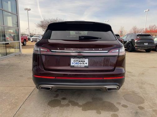 2022 Lincoln Nautilus Reserve