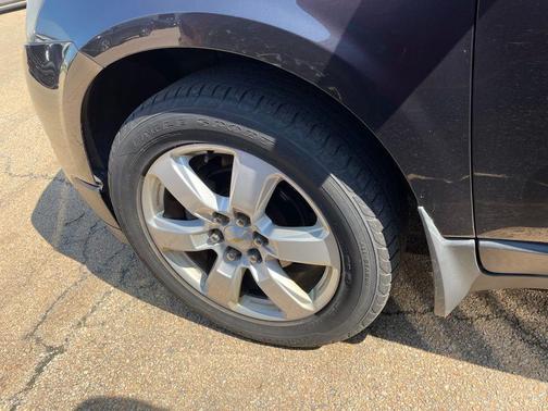 Tungsten Metallic 2016 Chevrolet Traverse 1LT