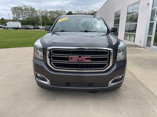 Iridium Metallic 2018 GMC Yukon XL SLT