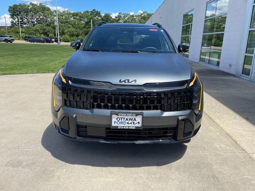 Shadow Matte Gray 2026 Kia Sportage X-Line