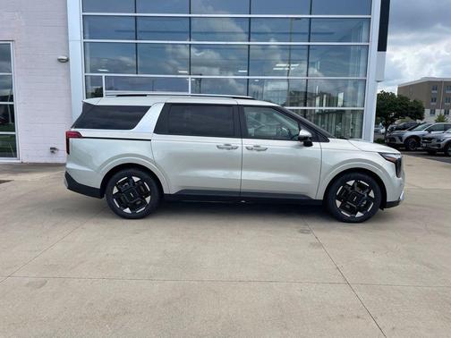 Ivory Silver 2027 Kia Carnival EX
