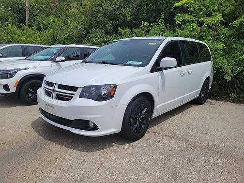 White Knuckle Clearcoat 2019 Dodge Grand Caravan GT