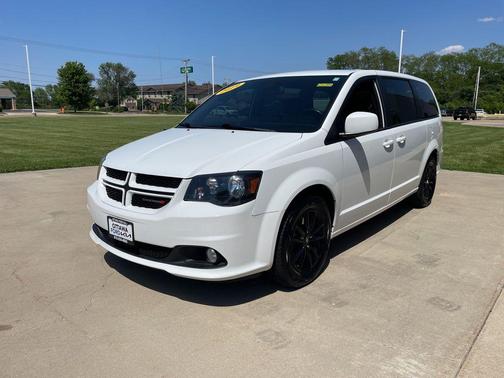 White Knuckle Clearcoat 2019 Dodge Grand Caravan GT