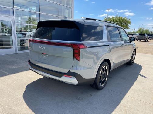 Ceramic Silver 2026 Kia Carnival EX