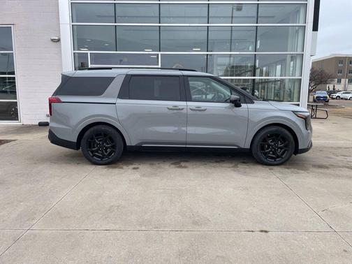 2026 Kia Carnival SX