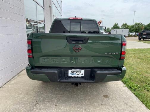 Tactical Green Metallic 2022 Nissan Frontier PRO-4X