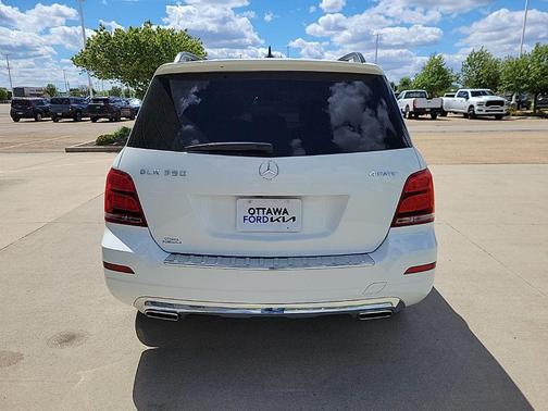 Polar White 2015 Mercedes-Benz GLK-Class GLK 350 4MATIC