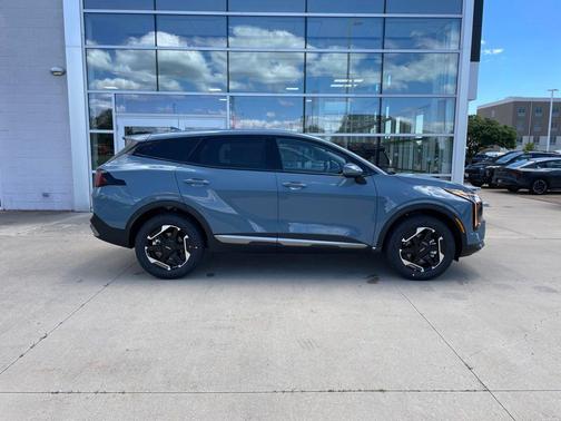 Heritage Blue 2026 Kia Sportage SX Turbo