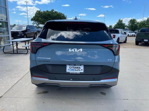 Heritage Blue 2026 Kia Sportage SX Turbo