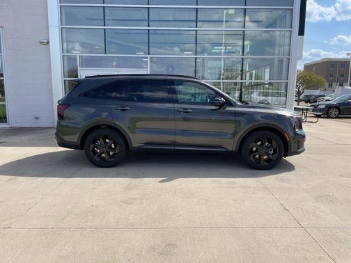 Interstellar Gray 2026 Kia Sorento Hybrid SX Prestige