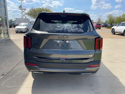 Interstellar Gray 2026 Kia Sorento Hybrid SX Prestige