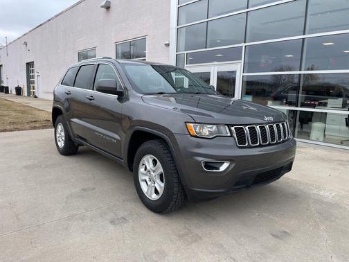 2017 Jeep Grand Cherokee Laredo