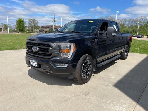 Agate Black Metallic 2021 Ford F-150 XLT