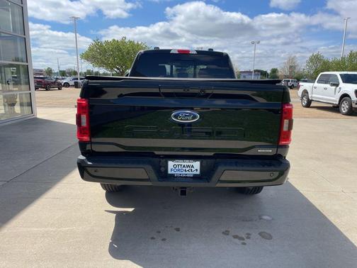 Agate Black Metallic 2021 Ford F-150 XLT