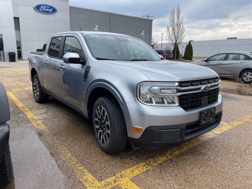 Iconic Silver Metallic 2023 Ford Maverick Lariat