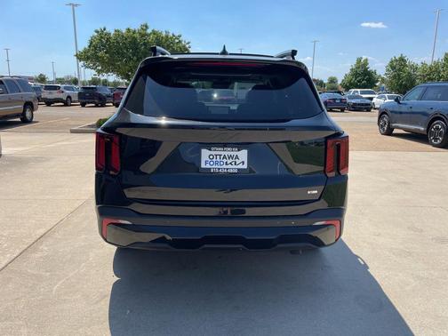 Ebony Black 2026 Kia Sorento SX