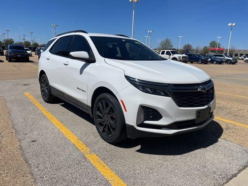 Summit White 2022 Chevrolet Equinox AWD RS