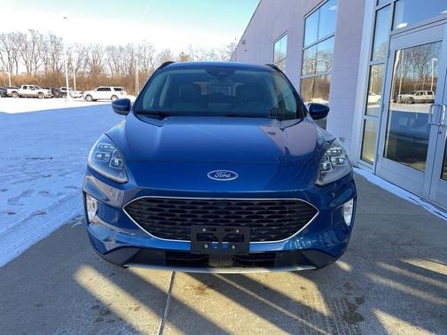 2022 Ford Escape Titanium