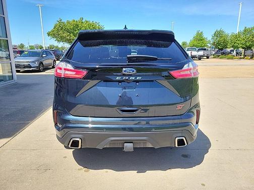 Blue Metallic 2024 Ford Edge ST