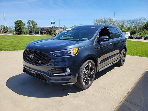 Blue Metallic 2024 Ford Edge ST