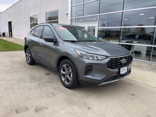 Gray Metallic 2025 Ford Escape ST-Line