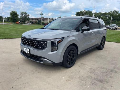 Ceramic Silver 2027 Kia Carnival SX