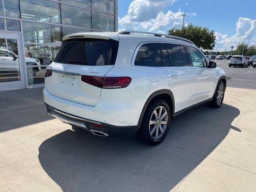 Polar White 2023 Mercedes-Benz GLS 450 4MATIC