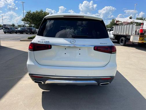 Polar White 2023 Mercedes-Benz GLS 450 4MATIC