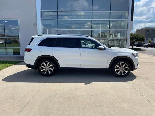 Polar White 2023 Mercedes-Benz GLS 450 4MATIC