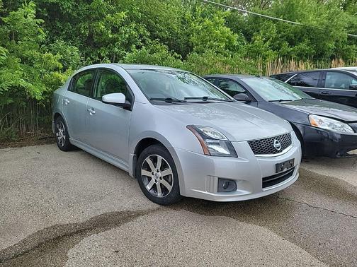 Brilliant Silver Metallic 2012 Nissan Sentra 2.0 SR