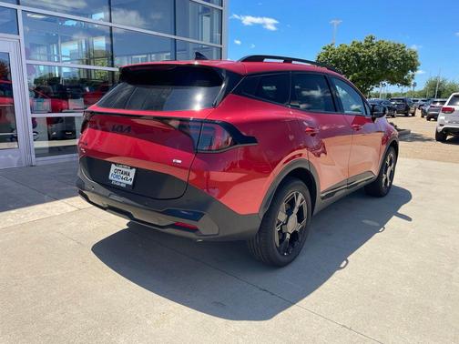 Runway Red 2026 Kia Sportage X-Line