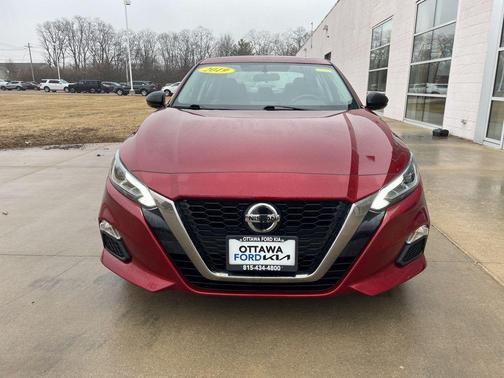 2019 Nissan Altima 2.5 SR