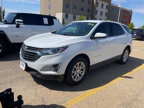 Summit White 2018 Chevrolet Equinox LT