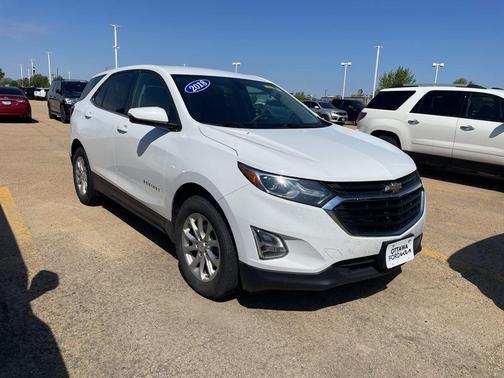 Summit White 2018 Chevrolet Equinox LT