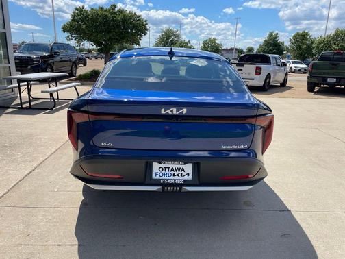 Deep Sea Blue 2026 Kia K4 LXS