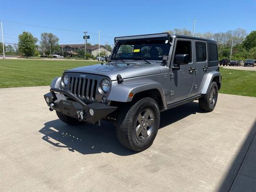 Billet Silver Metallic Clearcoat 2015 Jeep Wrangler Unlimited Freedom Edition