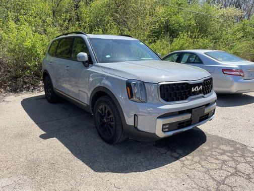 Wolf Gray 2023 Kia Telluride SX X-Pro