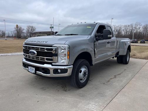 2024 Ford F-350 XLT