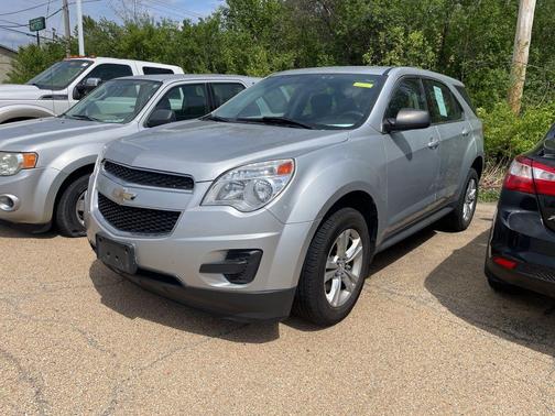 Silver Ice Metallic 2015 Chevrolet Equinox LS