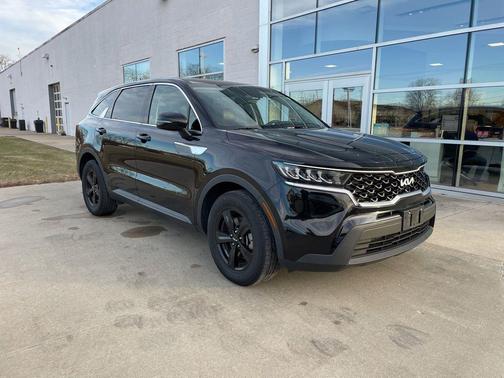 2023 Kia Sorento LX