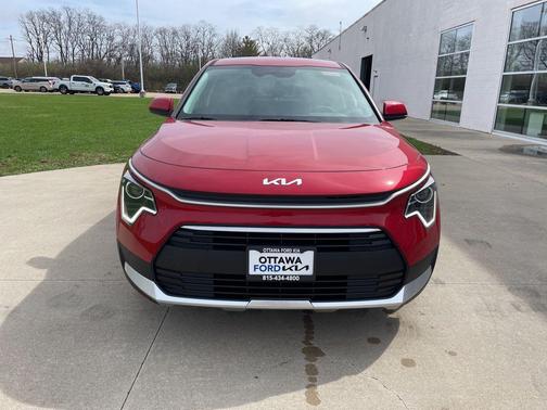 Runway Red 2026 Kia Niro LX