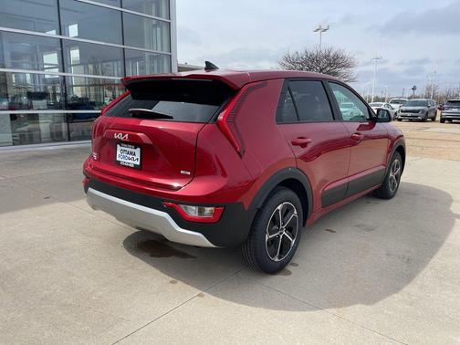 Runway Red 2026 Kia Niro LX